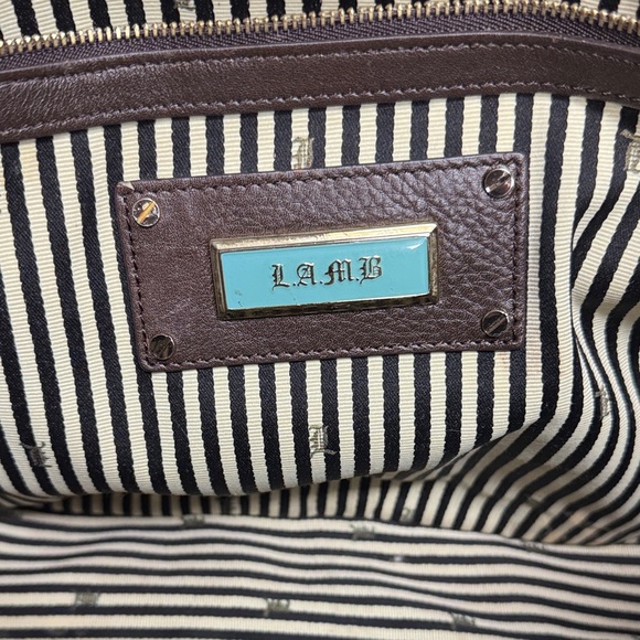 L.A.M.B. Rasta Tote! - Picture 3 of 9